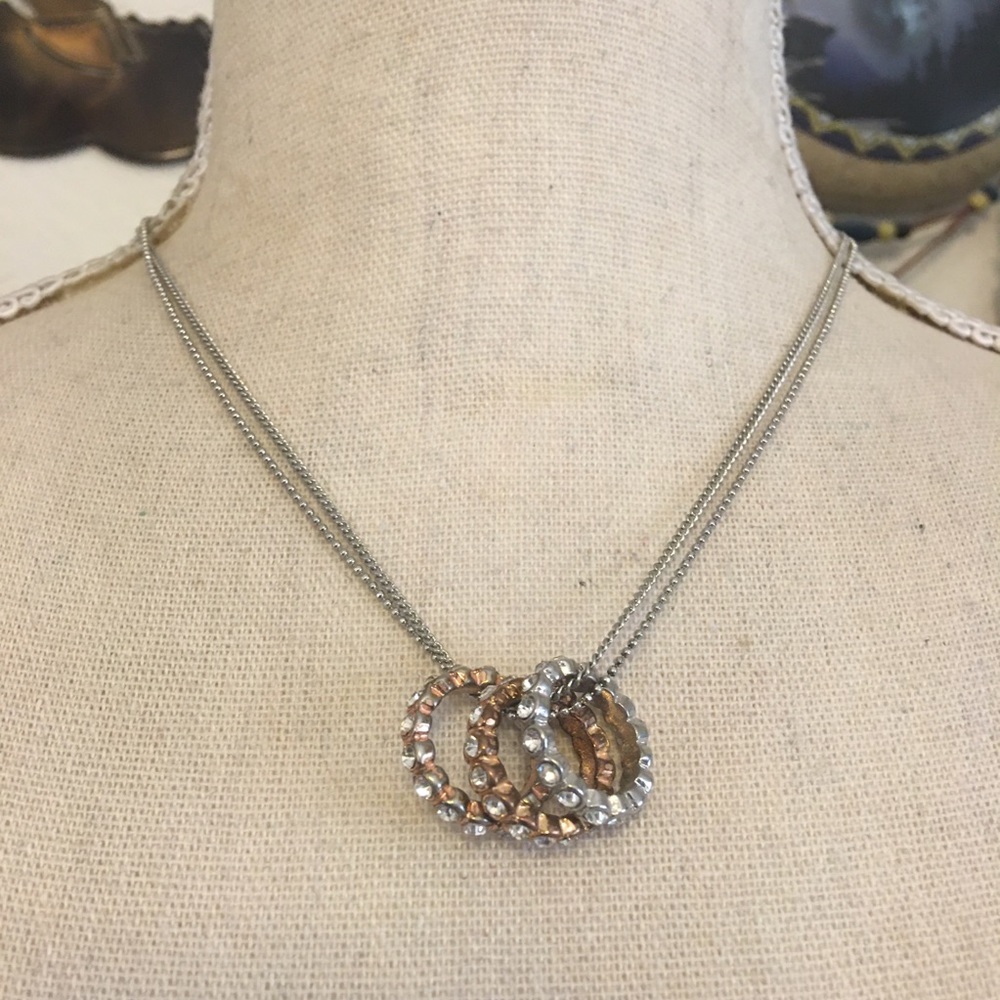 Tri-tone rhinestone rings on sparkle ball chain